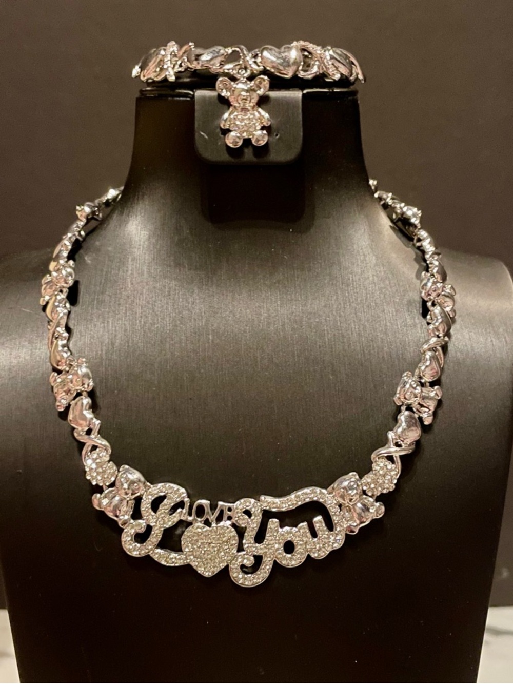 Hugs & Kisses Silver Plated Rhinestone Teddy Bear Necklace & Bracelet Set.